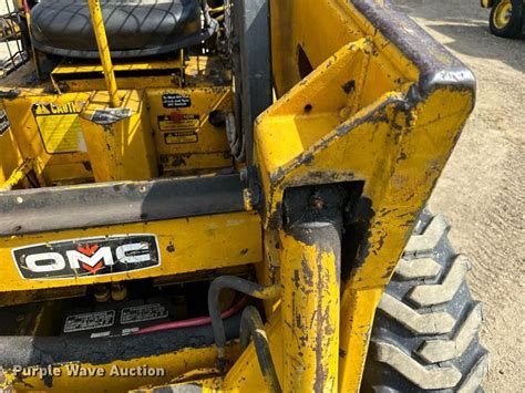 owatonna 330 skid steer specs|mustang 440 specs.